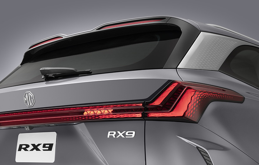 RX9_spoiler calavera